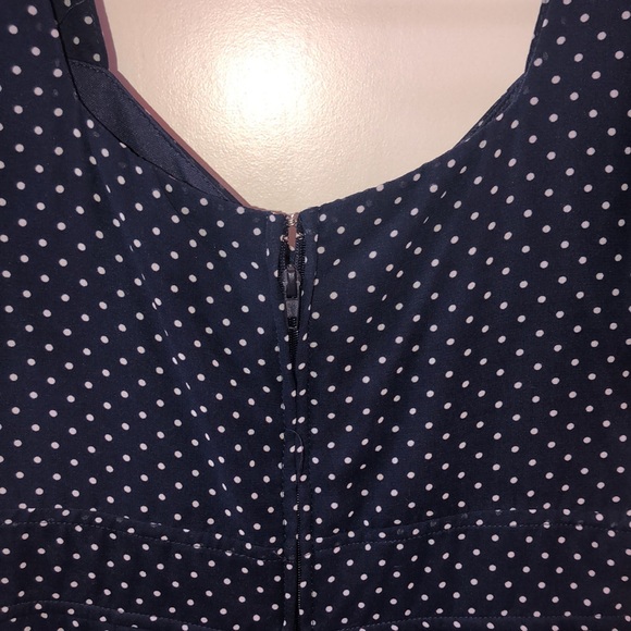 A really cute poka dotted romper - Picture 6 of 6